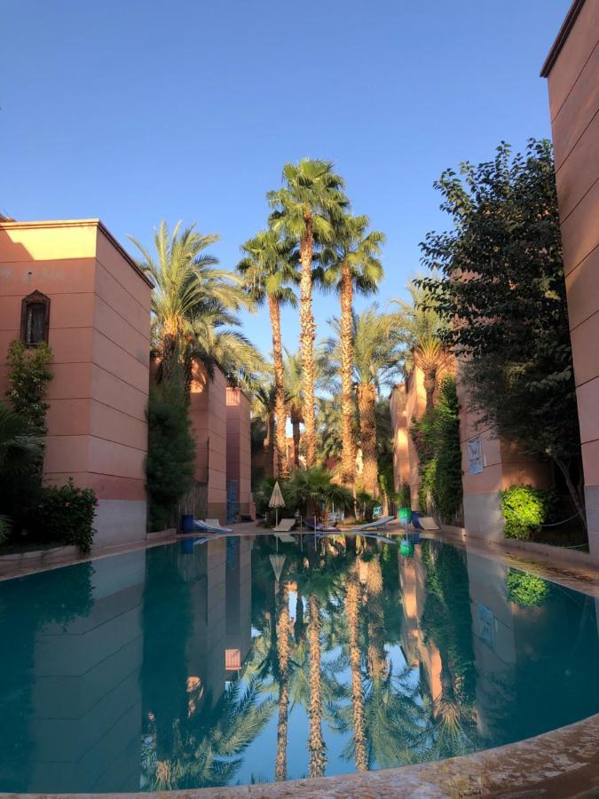 Riad Ramona Lqariya Seyaheya Marrakesh Luaran gambar