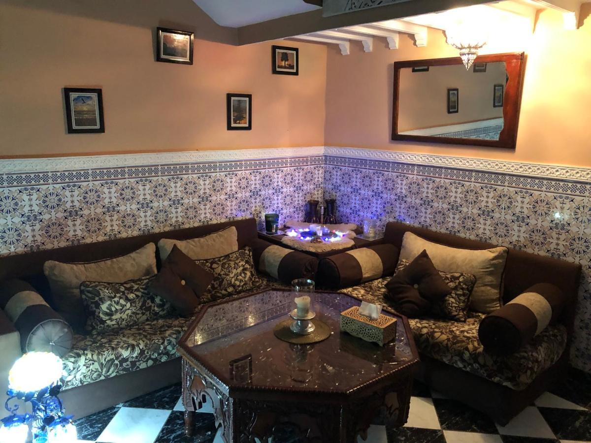 Riad Ramona Lqariya Seyaheya Marrakesh Luaran gambar