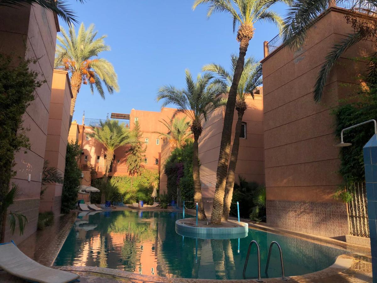 Riad Ramona Lqariya Seyaheya Marrakesh Luaran gambar