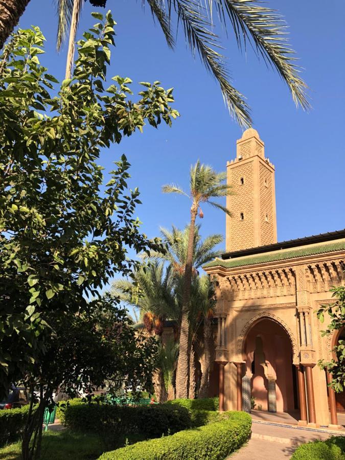 Riad Ramona Lqariya Seyaheya Marrakesh Luaran gambar