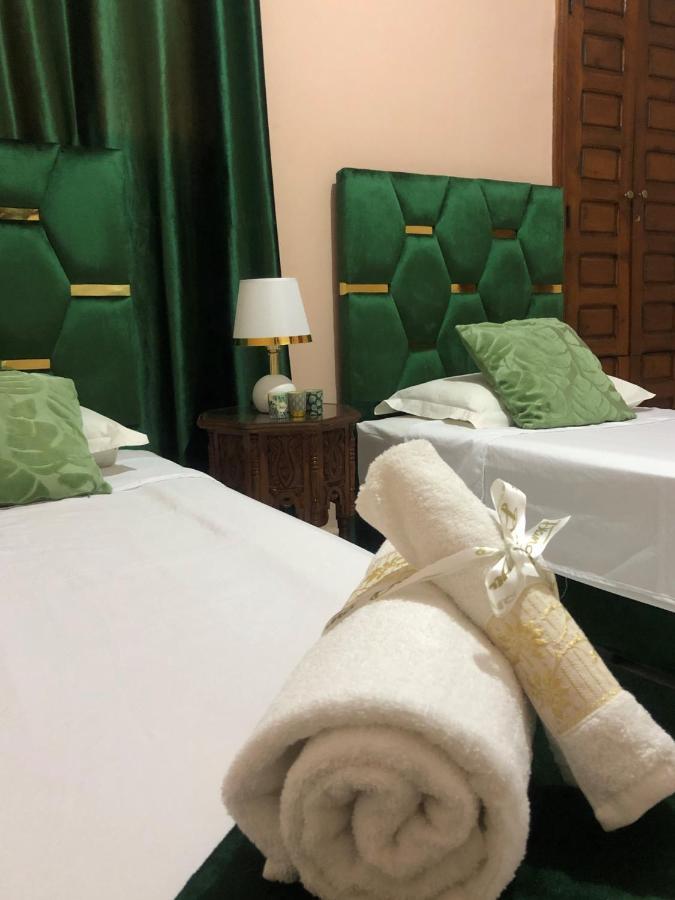 Riad Ramona Lqariya Seyaheya Marrakesh Luaran gambar