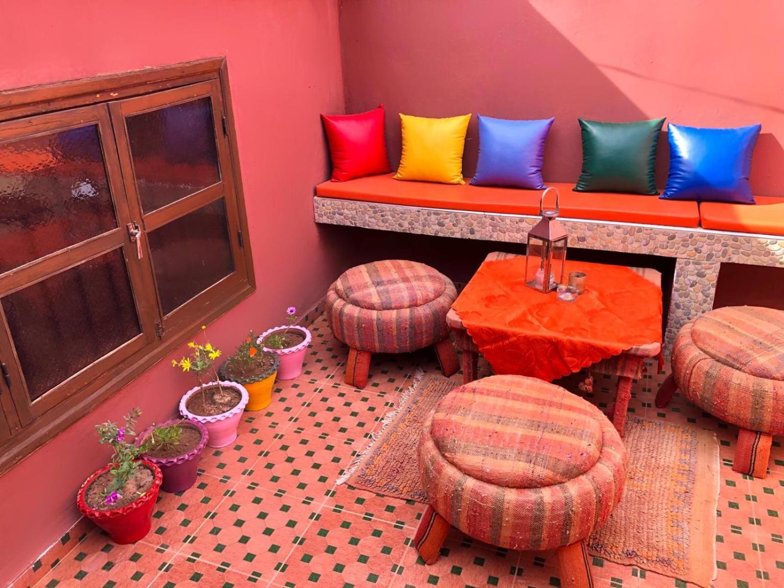 Riad Ramona Lqariya Seyaheya Marrakesh Luaran gambar