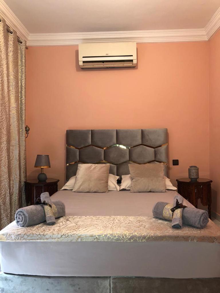 Riad Ramona Lqariya Seyaheya Marrakesh Bilik gambar